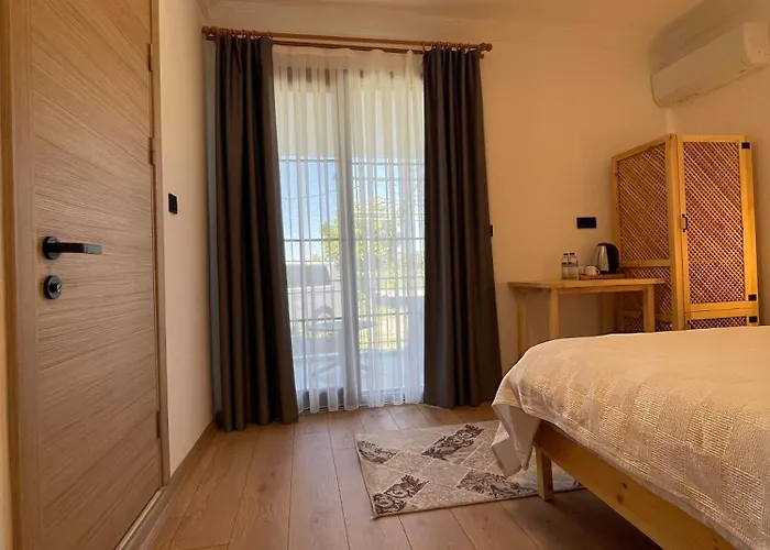 Airport Alibaba House Otel