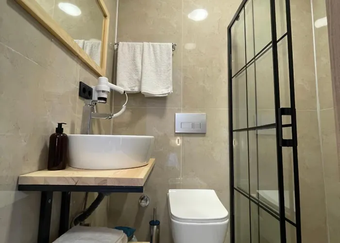 Airport Alibaba House Otel