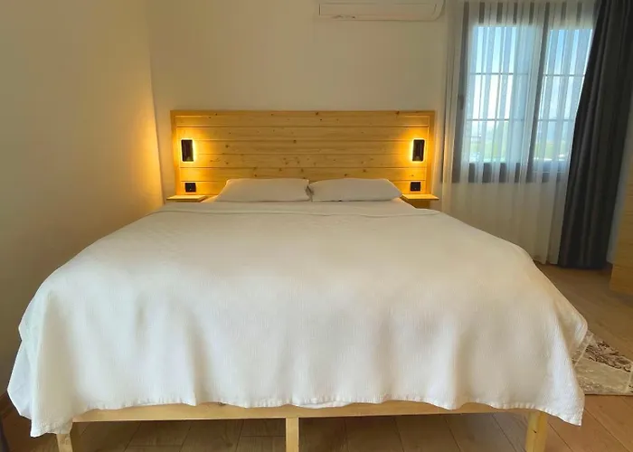 Airport Alibaba House