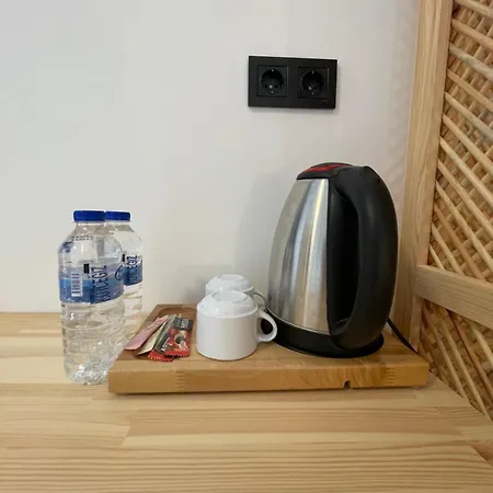 Airport Alibaba Hotel *